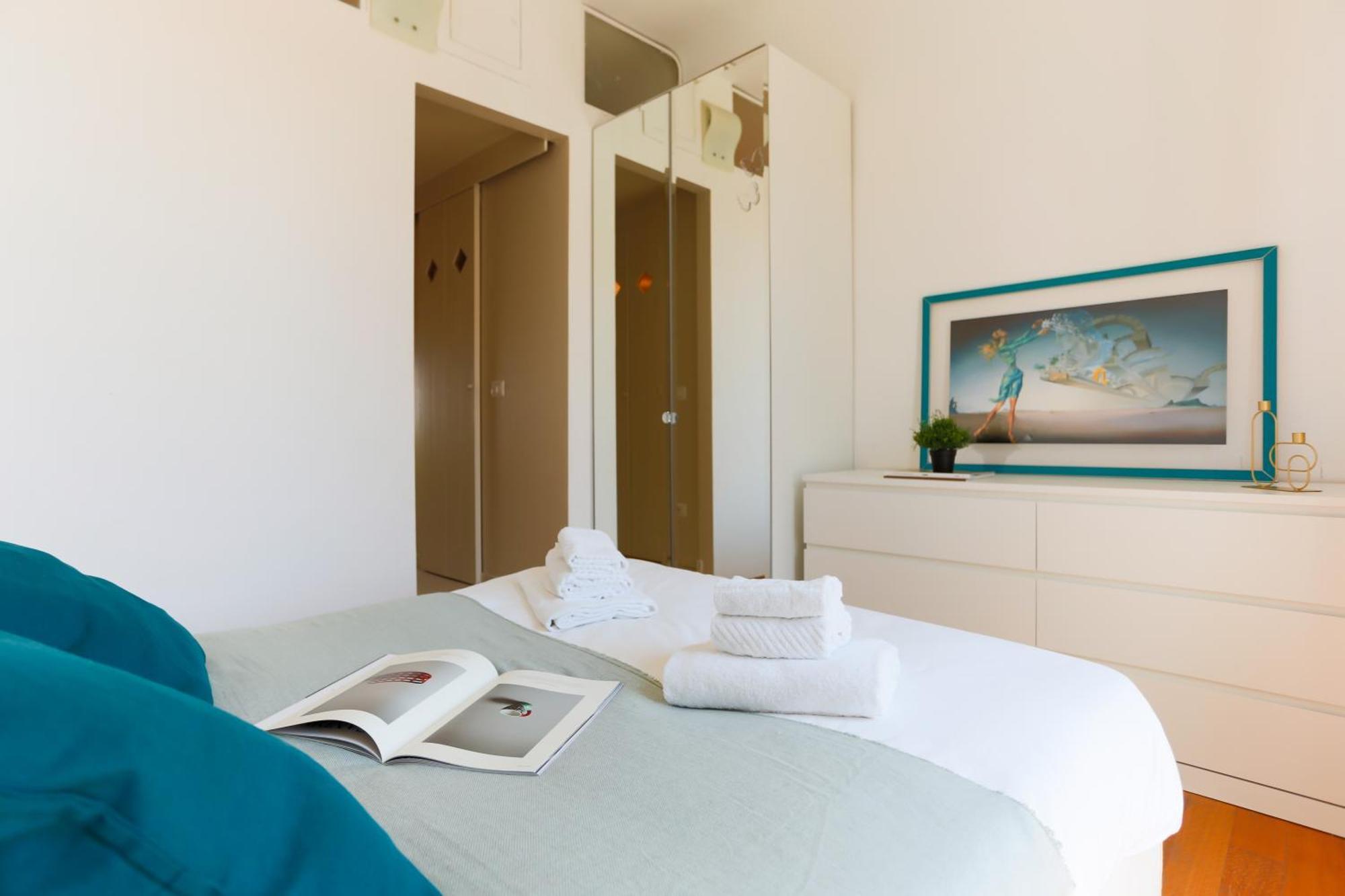 The Best Rent - Near Navigli Apartment